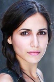 Yasmine Aker as Selma