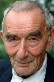 Werner Dissel as Älterer Homosexueller Walter