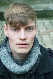 Helgi Schmid as Hans Remminger