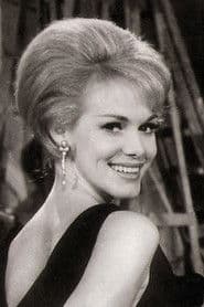 Ellen Kessler as Daya