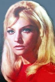 Nuccia Cardinali as Mrs. Craig