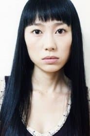 Michié as Rie