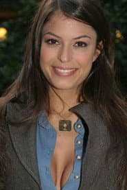 Sara Tommasi as Elena
