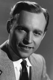 Matti Oravisto as Erik Vaara