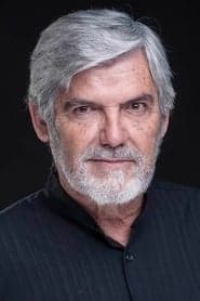 Antonio Mayans as The Sheik