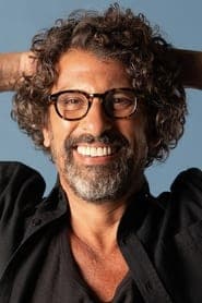 Milhem Cortaz as Osmar