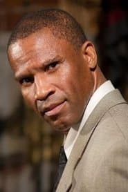 Tony Curtis Blondell as Senior Guard