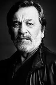 Dragoslav 'Dragan' Nikolić as Alija