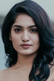 Saniya Iyyappan as Chinnu Therese