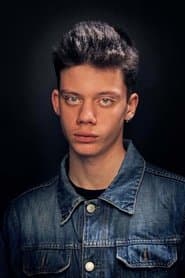 Leon de La Vallée as Gianluca