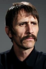 Süheyl Eğriboz as Jilet Rıza