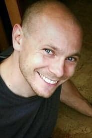 Harley Cross as 10 year old Martin