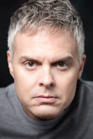 Gene Dante as Lieutenant James