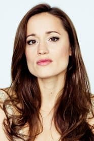 Bénédicte Décary as Young Woman