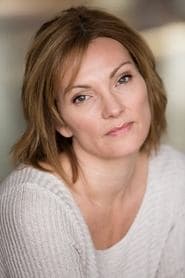 Kelly Reich as Renee