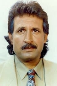 Kiran Kumar as Pratap Dholakia