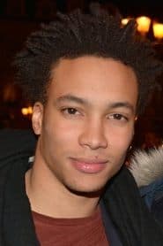 Corentin Fila as Loïc