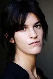 Suzanne Lindon as Suzanne