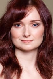 Laura Abramsen as Bobbi