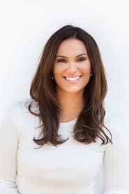 Nicole Weider as Clara Conover