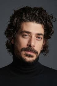 Alper Saldıran as Recai