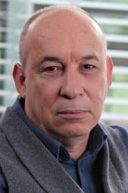 Erdal Küçükkömürcü as Bedri