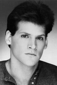 Micah Grant as Ray Bettencamp