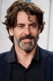 Eduardo Noriega as Carles