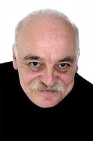 Levend Yılmaz as Grandfather