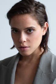 Giorgia Faraoni as Veronica