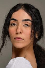 Zaynab Alji as Aïcha