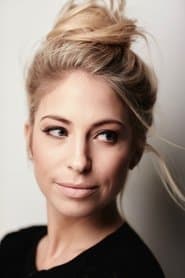 Sarah Chronis as Marleen