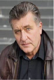 Bruno F. Apitz as Policeman