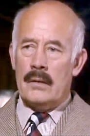 John Abineri as Hauptmann Kranz