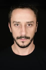 Hakan Karsak as Ahmet