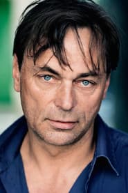 Peter Benedict as Boninger