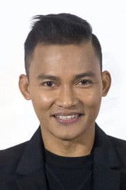 Tony Jaa as Tien