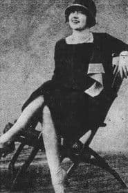 Helen Carruthers as Chambermaid (uncredited)