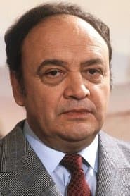 Raymond Pellegrin as Gino Bollini