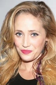 Haven Burton Paschall as Anna