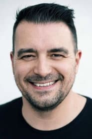 Yavor Ralinov as Boris