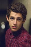 Lilian Dugois as Eliott Bouley