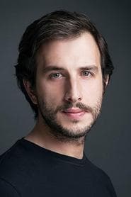 Fatih Artman as Eren Deren