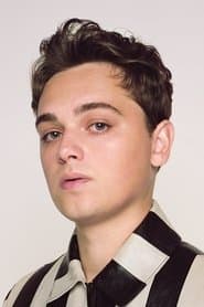 Dean-Charles Chapman as Jonathan