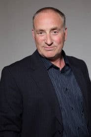 Mikhail Vasserbaum as Isaak Kats