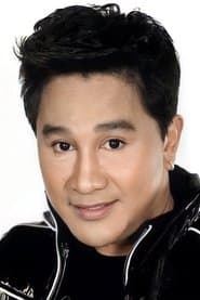 Ekkachai Srivichai as Mod Dum