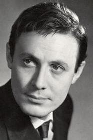 Yuriy Solomin as Arsenev