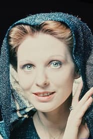 Yelena Ivochkina as Elaine Fortescue