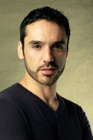 Rodrigo De la Rosa as Octavio Perez