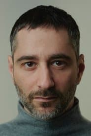 Denis Moschitto as Hakan